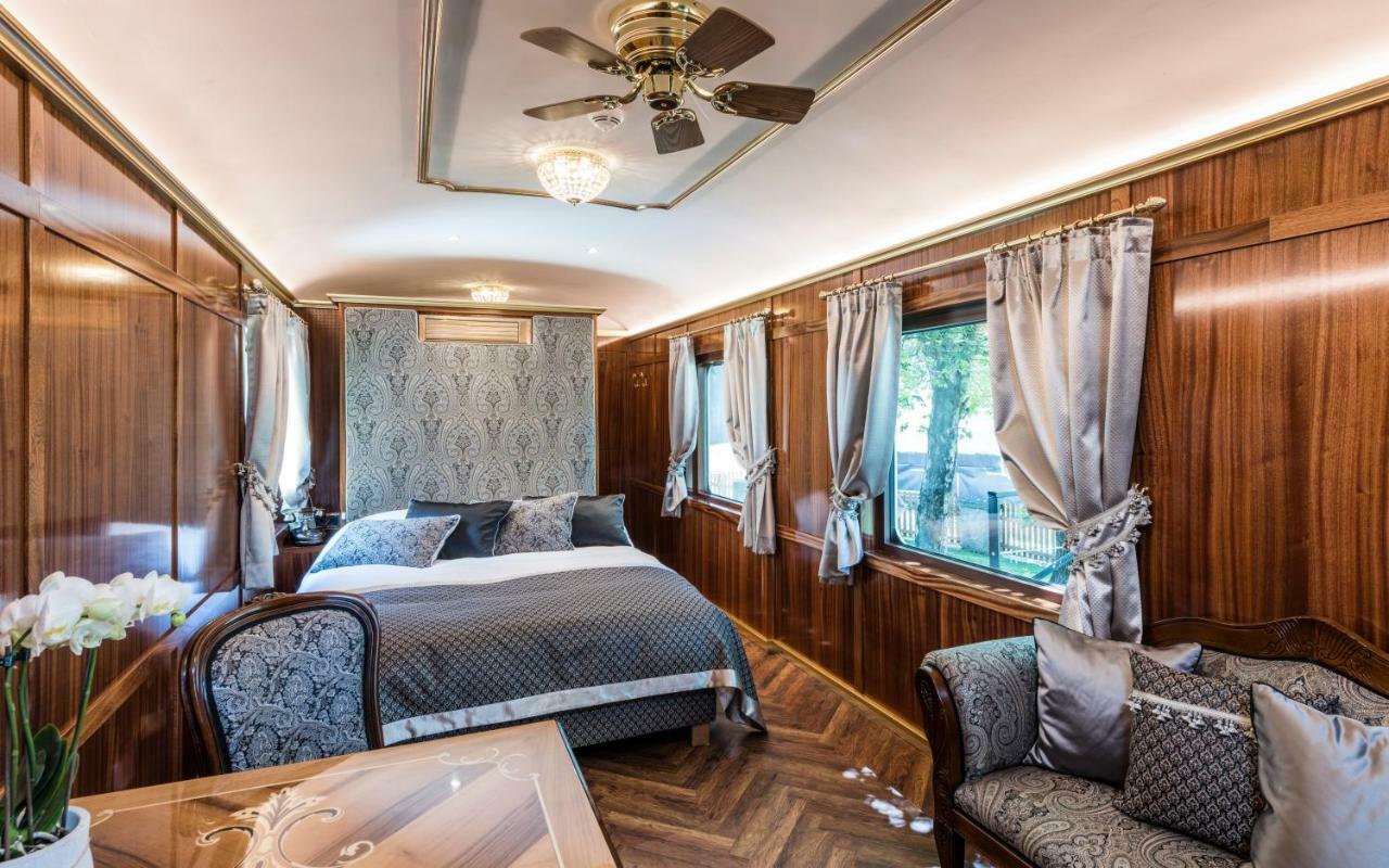 Luxury Lodge - Lener Express Campo di Trens Εξωτερικό φωτογραφία